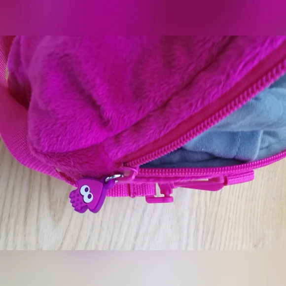 Nintendo Switch Splatoon 2 Hori Pink Squid Plush Pouch With Shoulder Strap - Picture 6 of 7